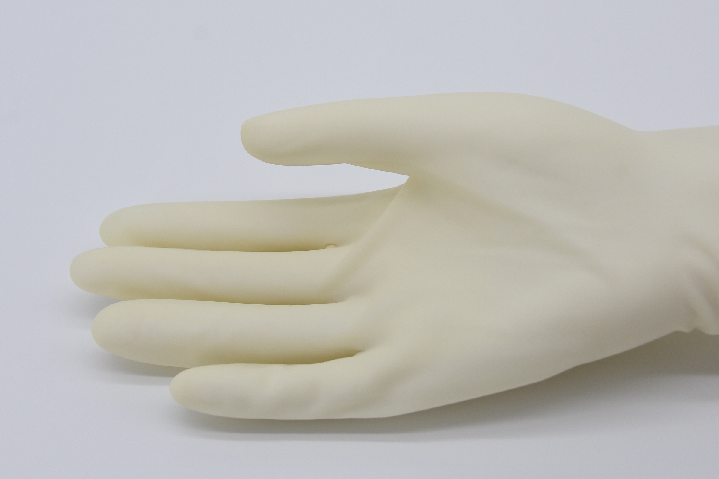医院低过敏性无菌乳胶手术手套